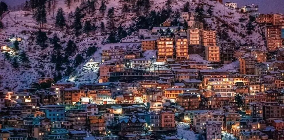 Manali hill station views on Shimla Manali group tour